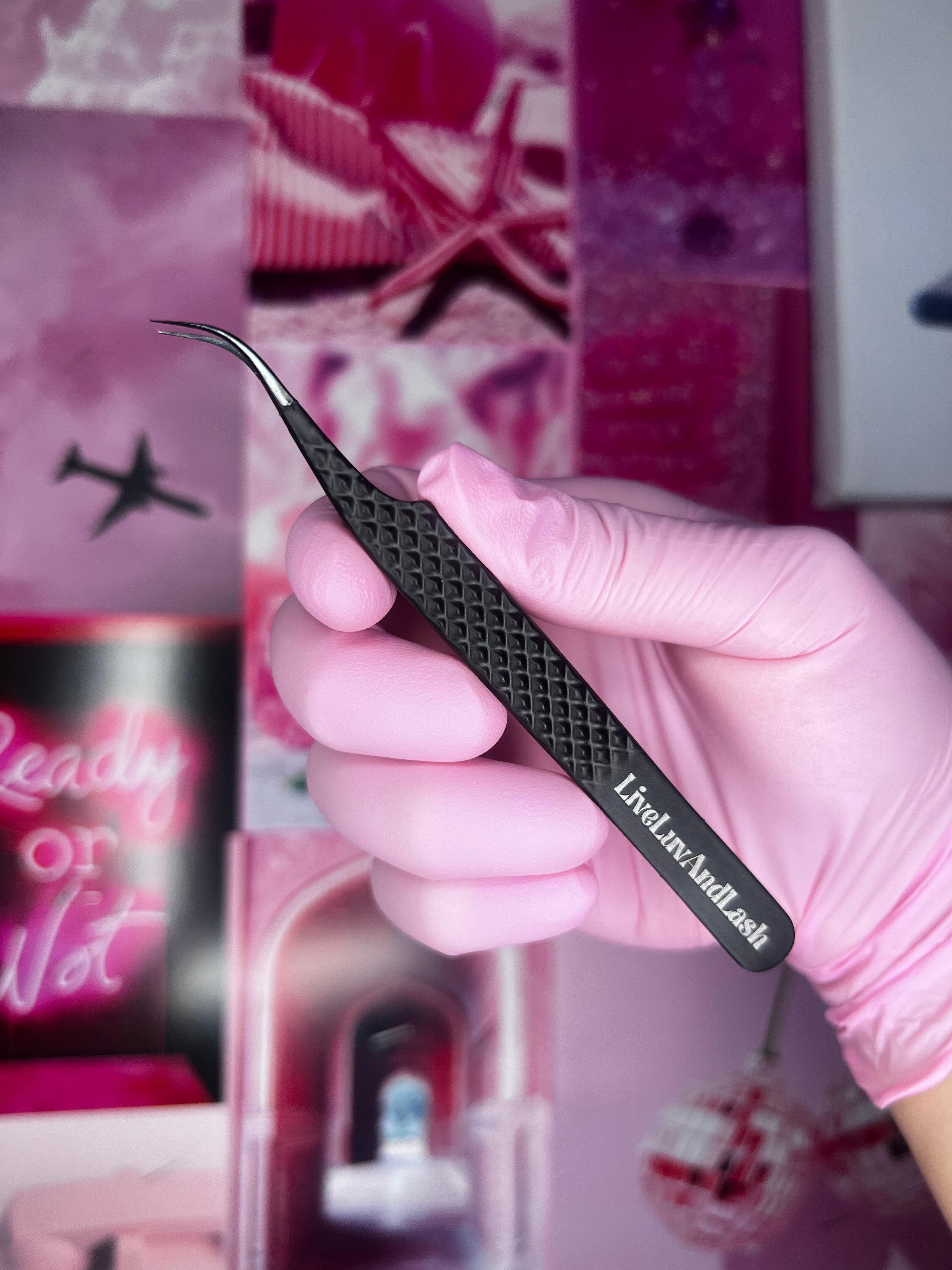 Short curved isolation tweezer