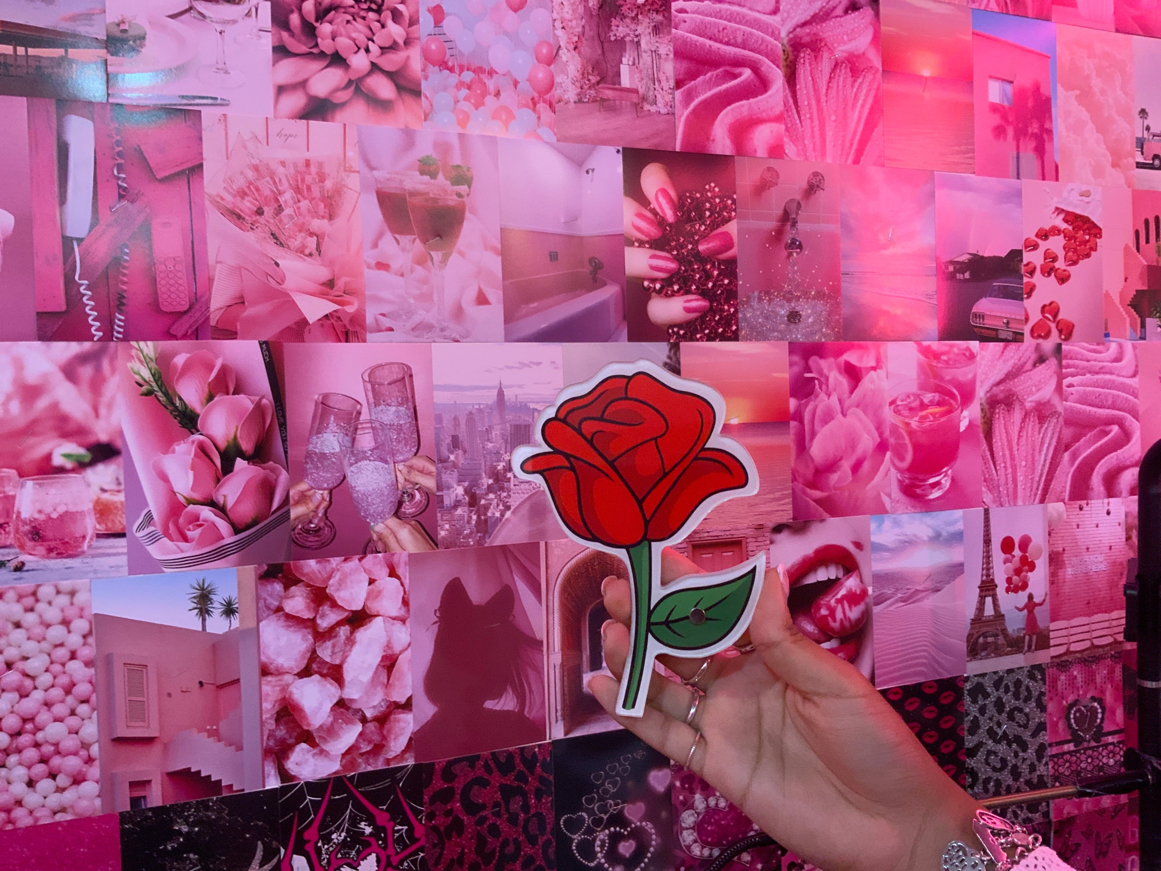 Rose tile